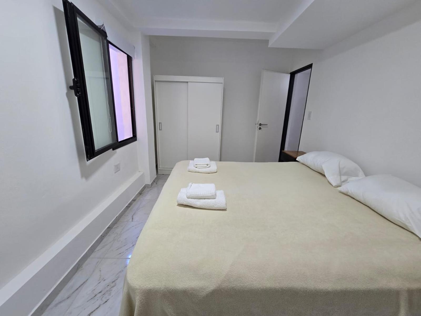 Appartement Departamento A Estrenar Zona Centrica Mar de Ajó Extérieur photo